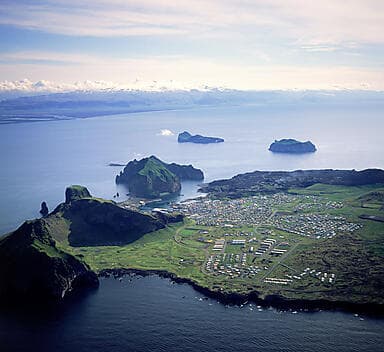 17 July 27 - Sailing in the Vestmannaeyjar